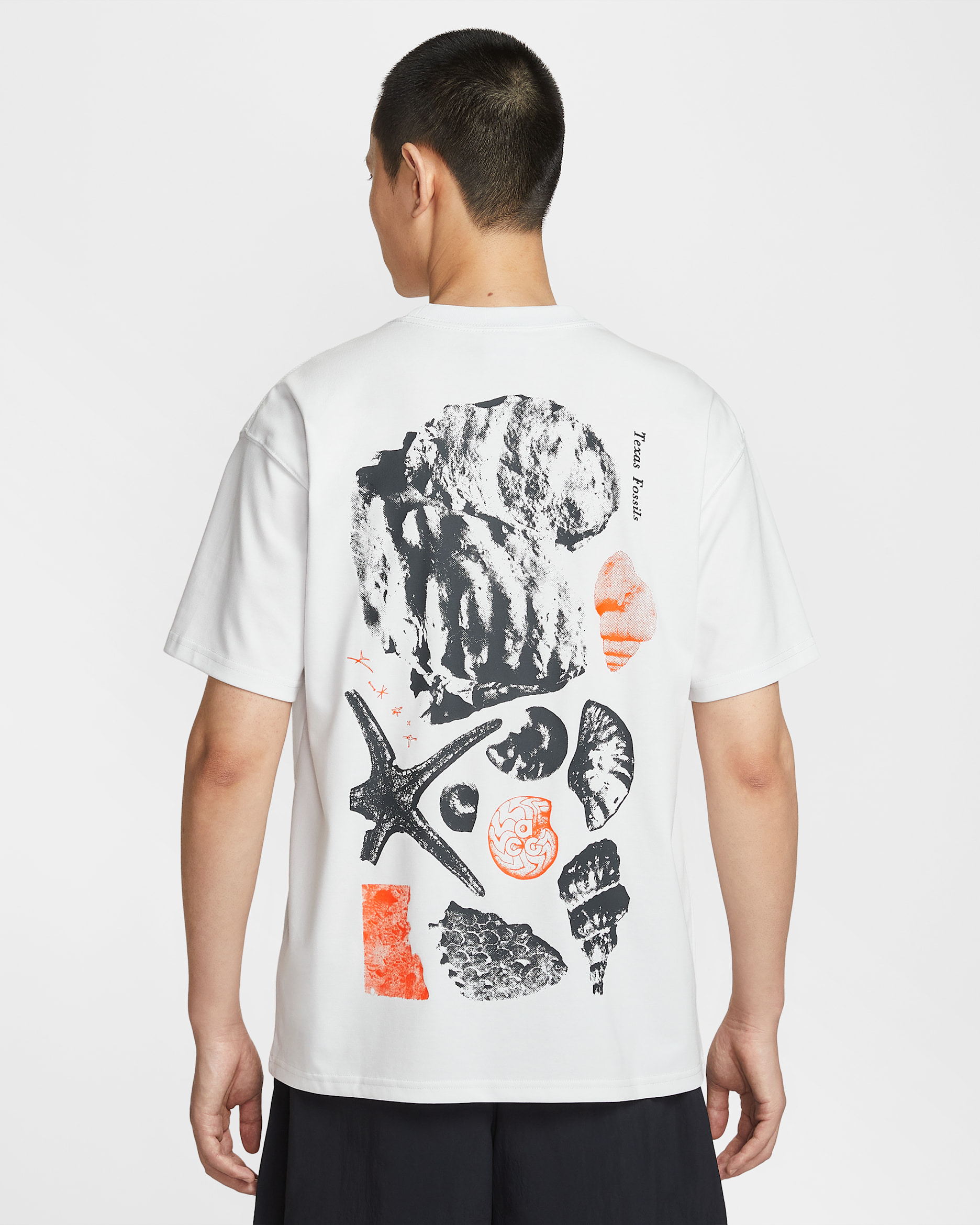 NIKE公式】ナイキ ACG メンズ Tシャツ.オンラインストア (通販サイト)